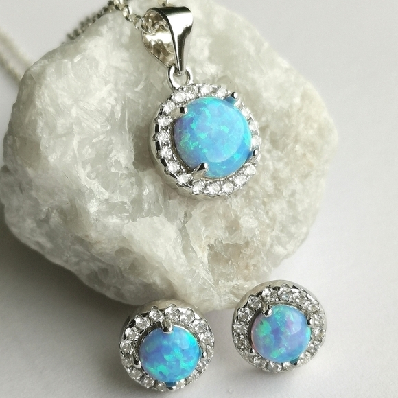 Blue opal cz halo necklace earring set in sterling silver 🆕 - Picture 7 of 7